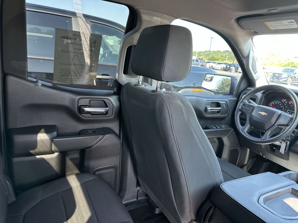 Used 2021 Red Chevrolet Custom image 15