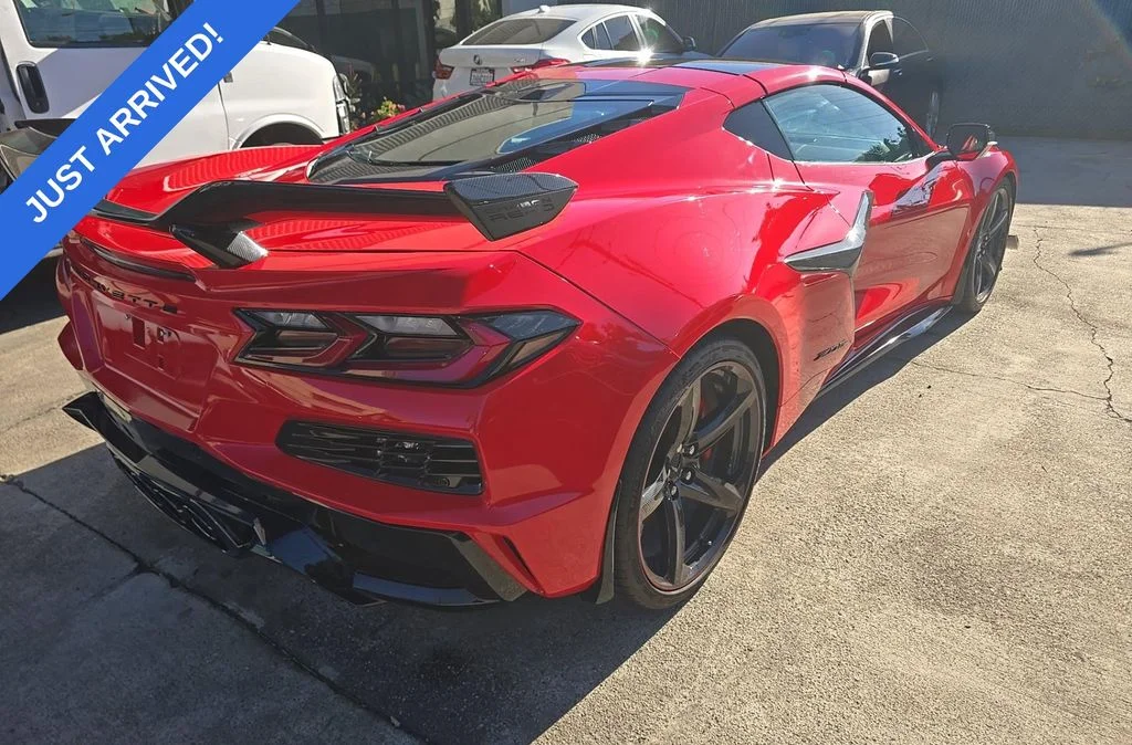 Used 2024 Torch Red Chevrolet Z06 image 3