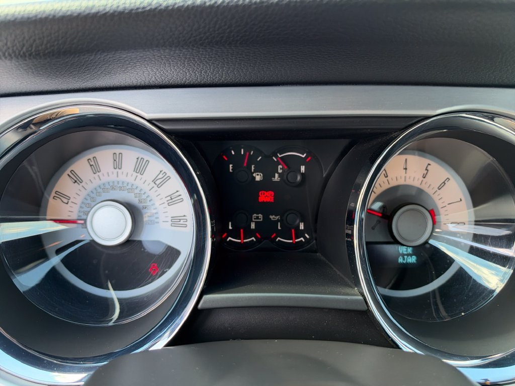 Used 2011 Black Ford GT Premium image 18