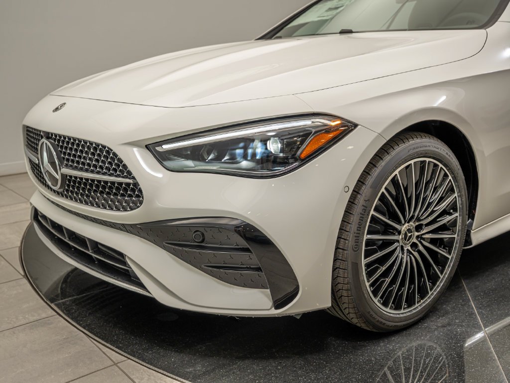 New 2027 Polar White Mercedes-Benz CLE 300 image 5