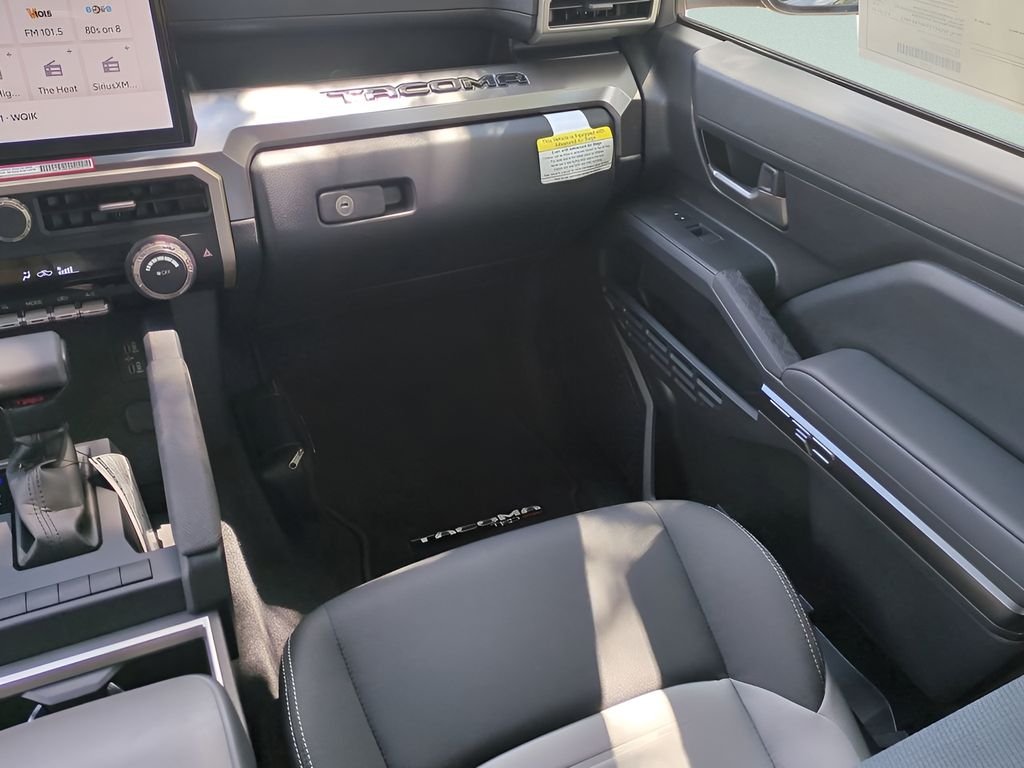 2025 Toyota Tacoma TRD Sport - Photo 16
