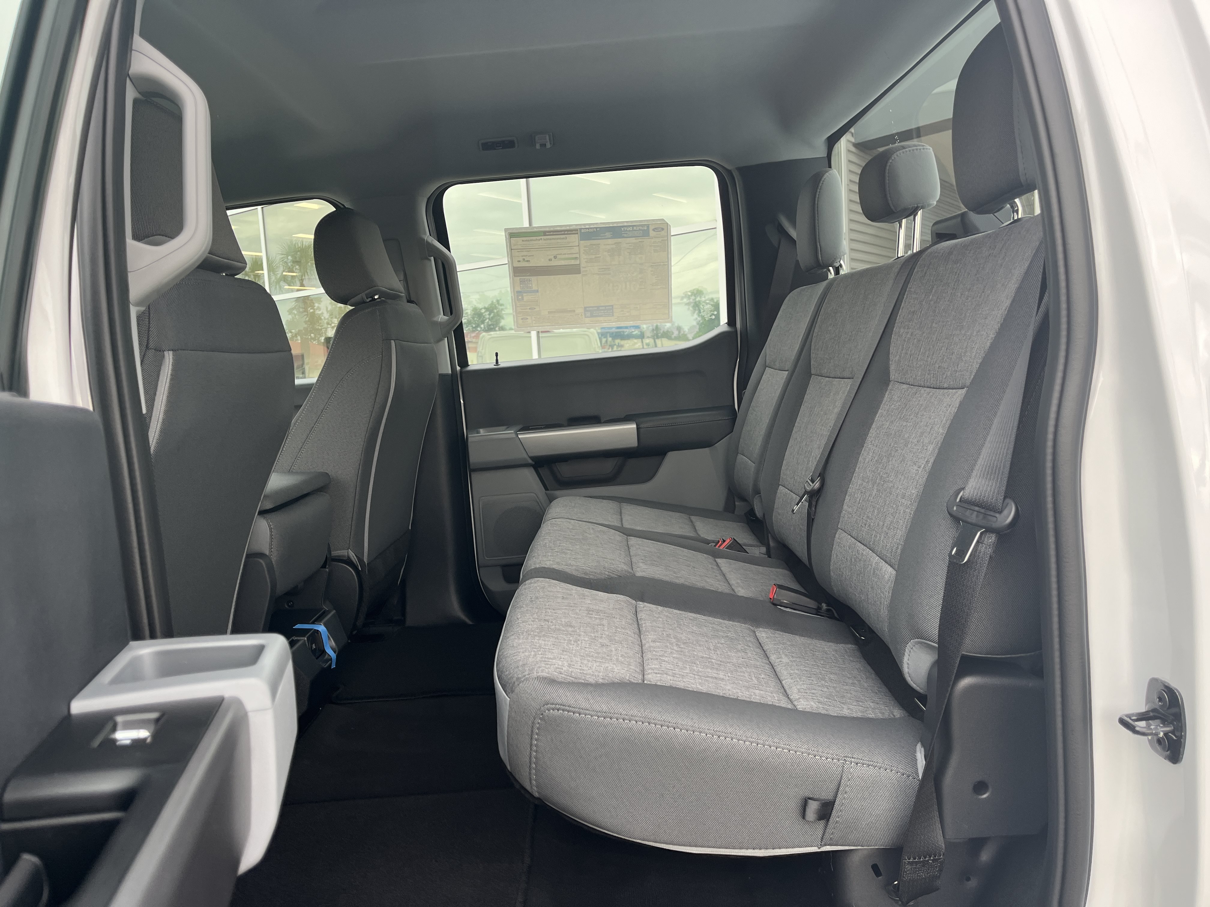 New 2026 Oxford White Ford F-250® XL image 15