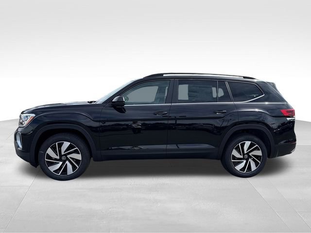 New 2026 Deep Black Pearl Volkswagen 2.0T SE w/Technology image 4