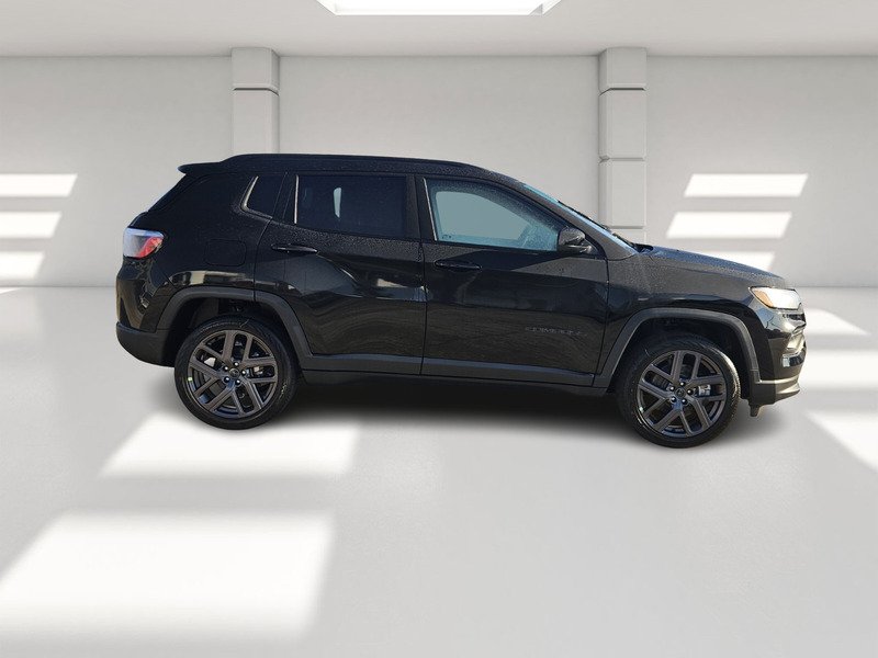 2026 Jeep Compass Altitude - Photo 6