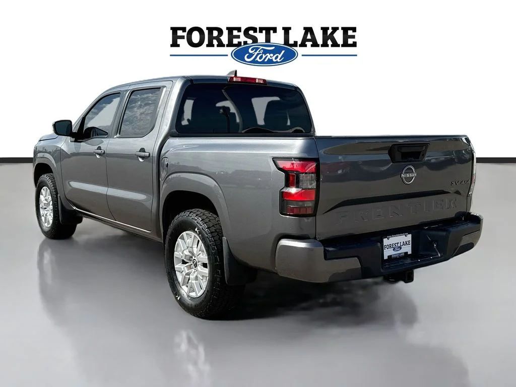 Certified Used 2023 Gun Metallic Nissan SV image 5
