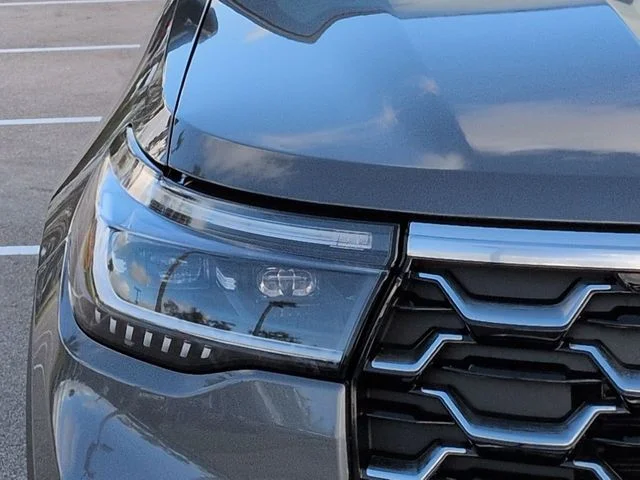 New 2026 Carbonized Gray Metallic Ford Platinum™ image 10
