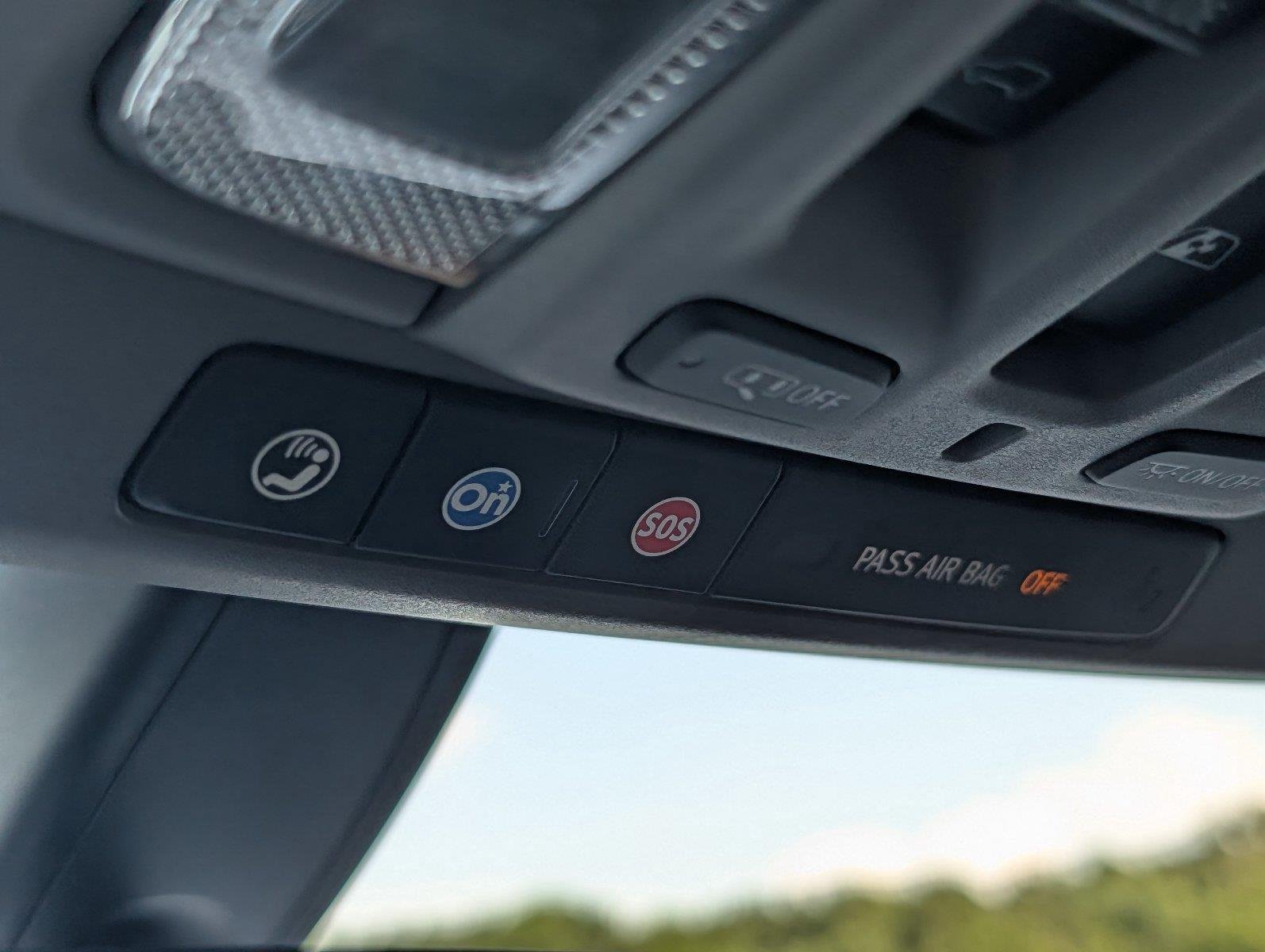 Used 2021 SUMMIT WHITE Chevrolet LT Trail Boss image 29