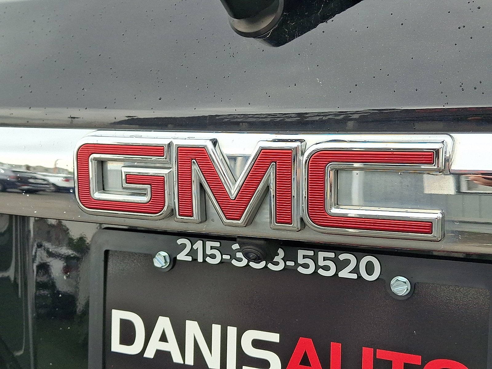 Used 2019 Ebony Twilight Metallic - GB8 GMC Denali image 31