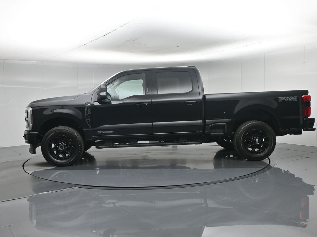 New 2026 Agate Black Metallic Ford XLT image 29
