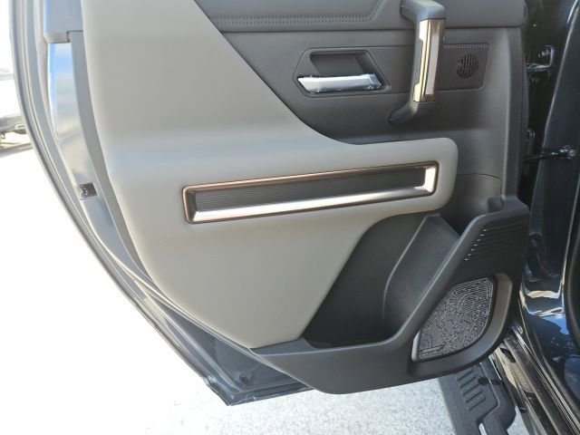 2025 GMC HUMMER EV 2X - Photo 15