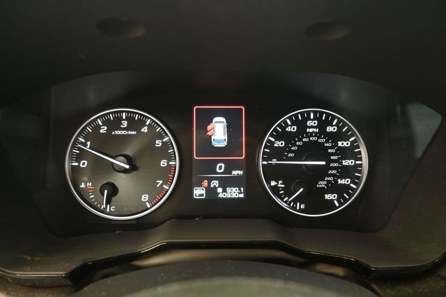 Used 2024 Crystal Black Silica Subaru Premium image 9
