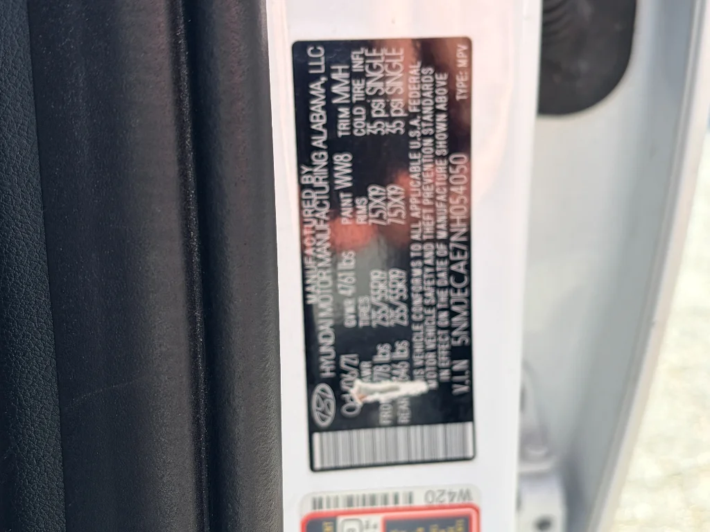 Used 2022 Quartz White Hyundai Limited image 15