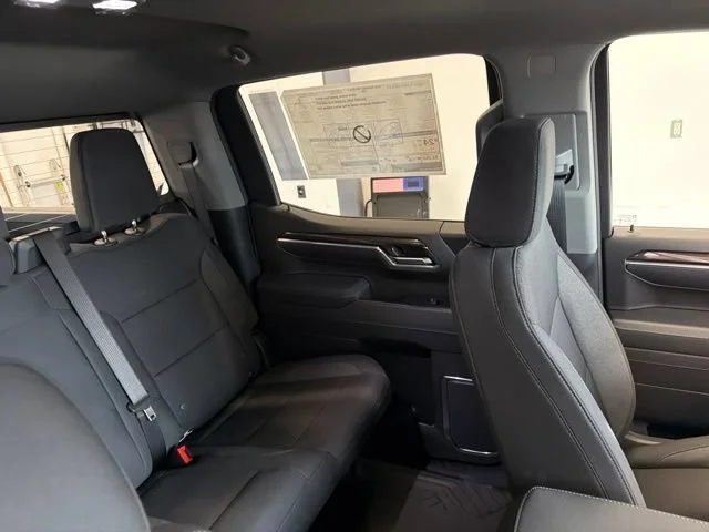 New 2026 Summit White Chevrolet LT image 29