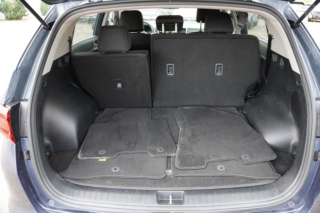 Certified Used 2020 Pacific Blue Kia LX image 20
