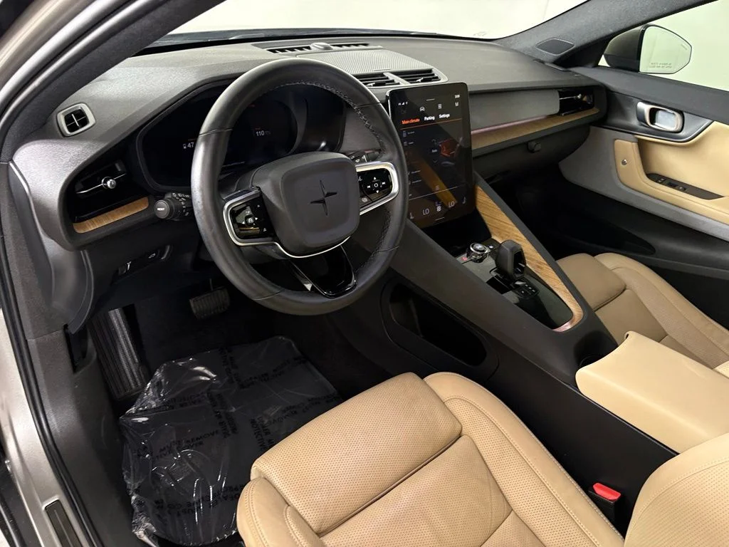 Used 2022 Gold Polestar Long Range Dual Motor image 17