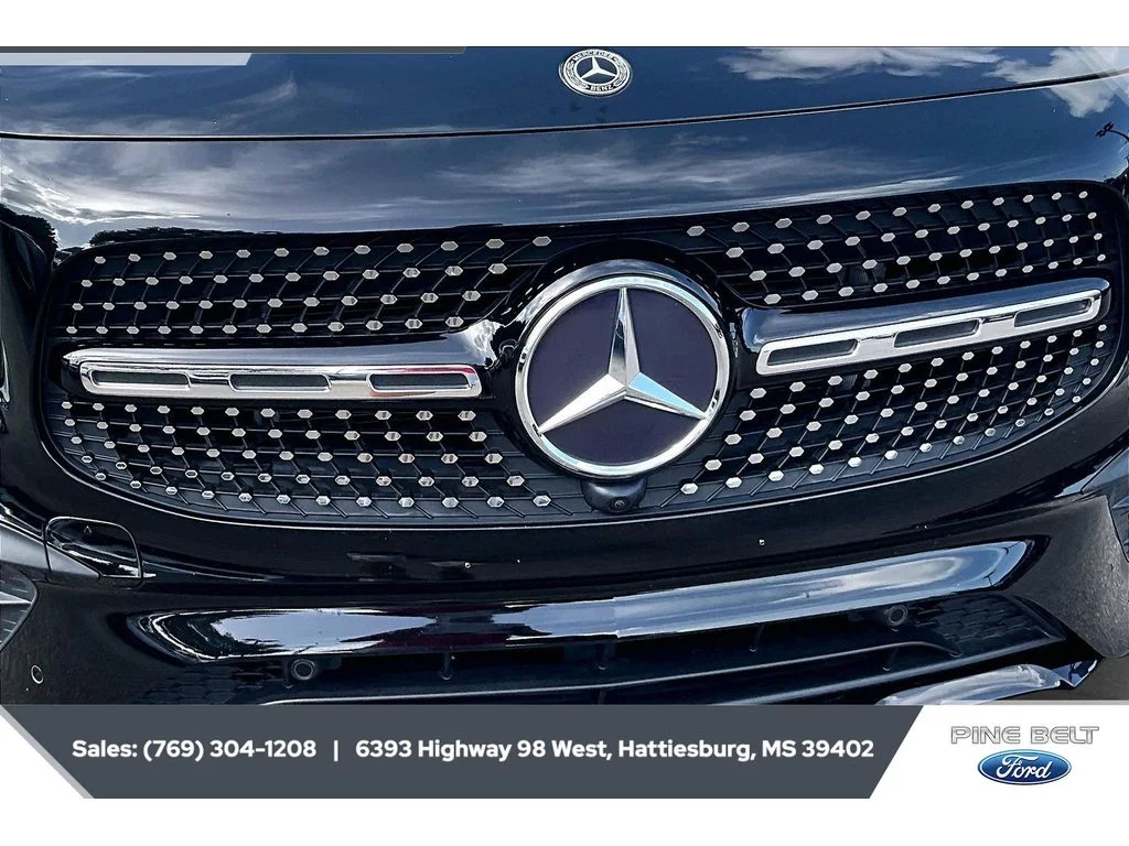 Used 2023 Night Black Mercedes-Benz 250 image 5