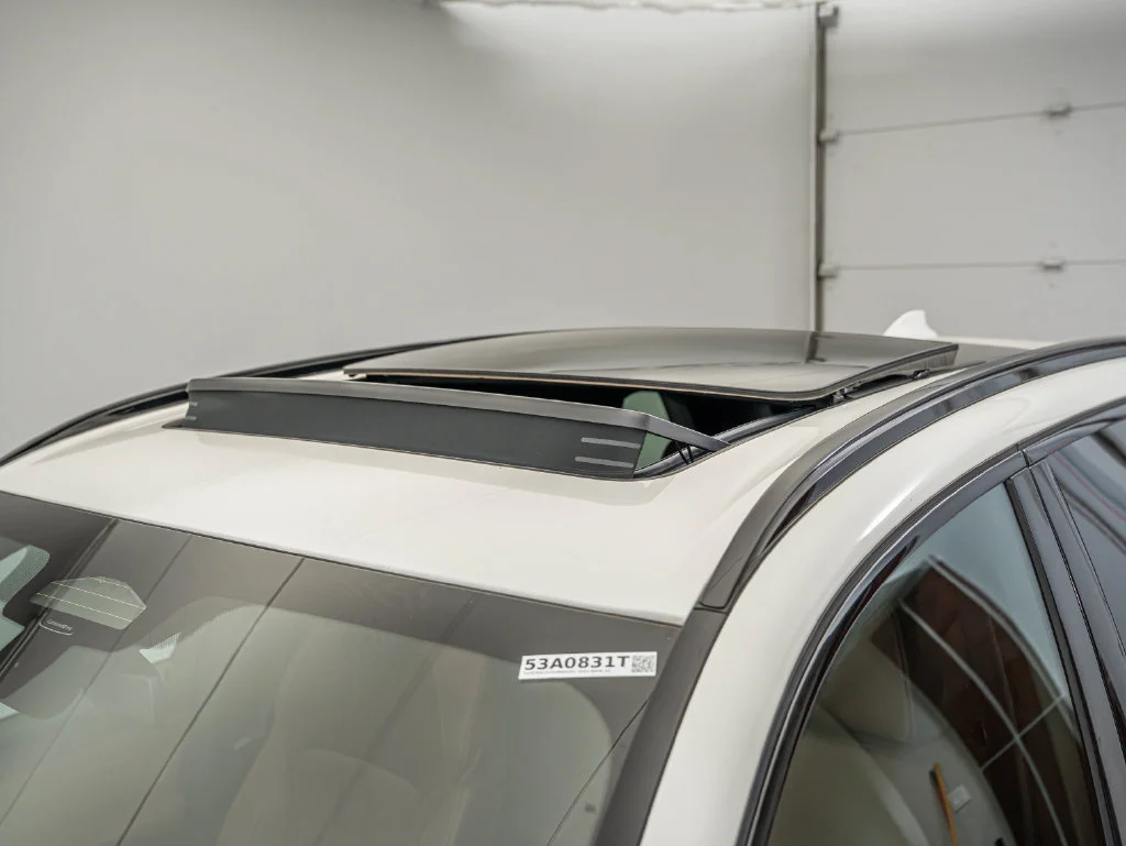 Used 2022 Alpine White BMW xDrive40i image 16