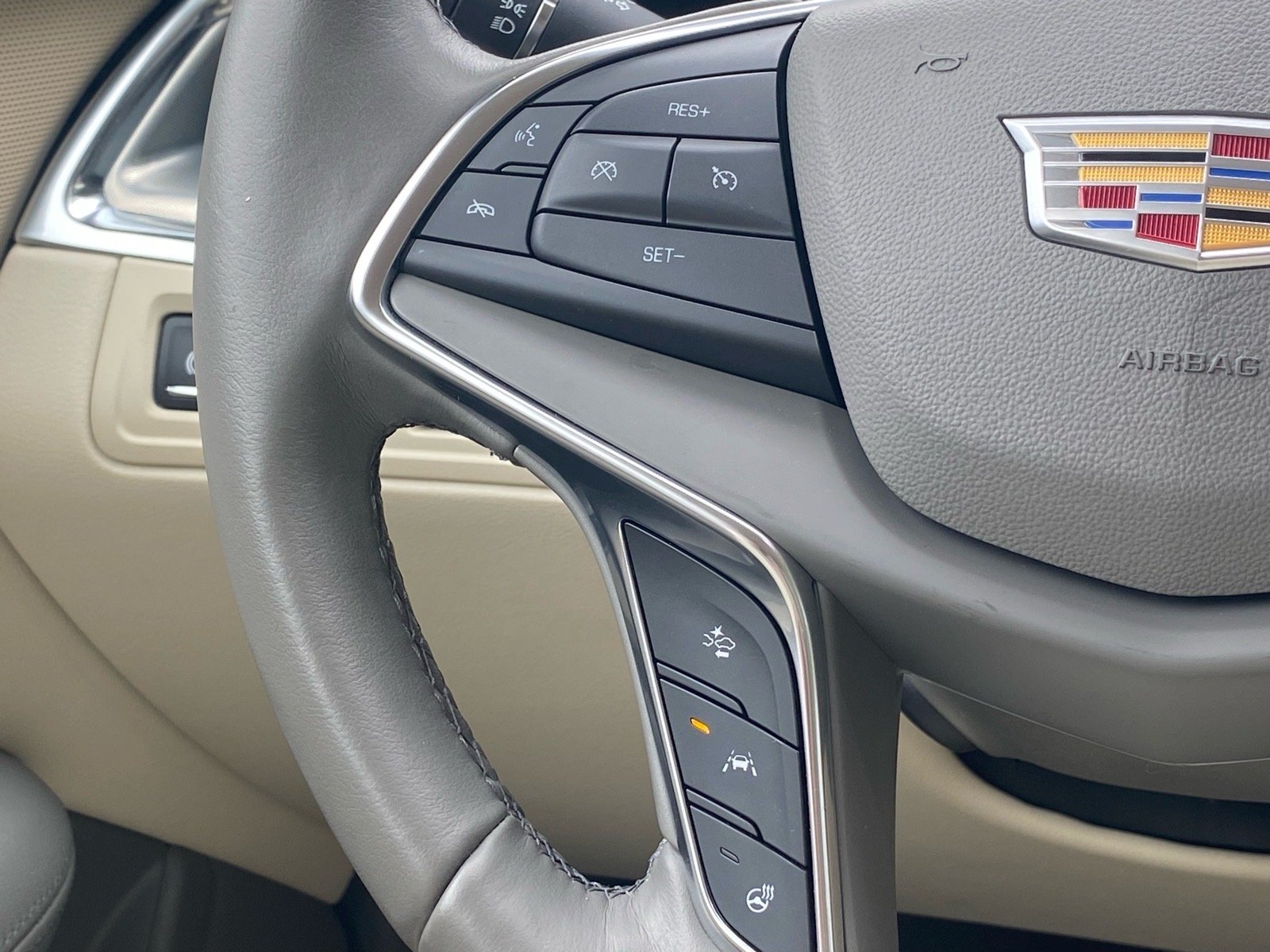 Used 2019 Gray Cadillac Luxury image 6