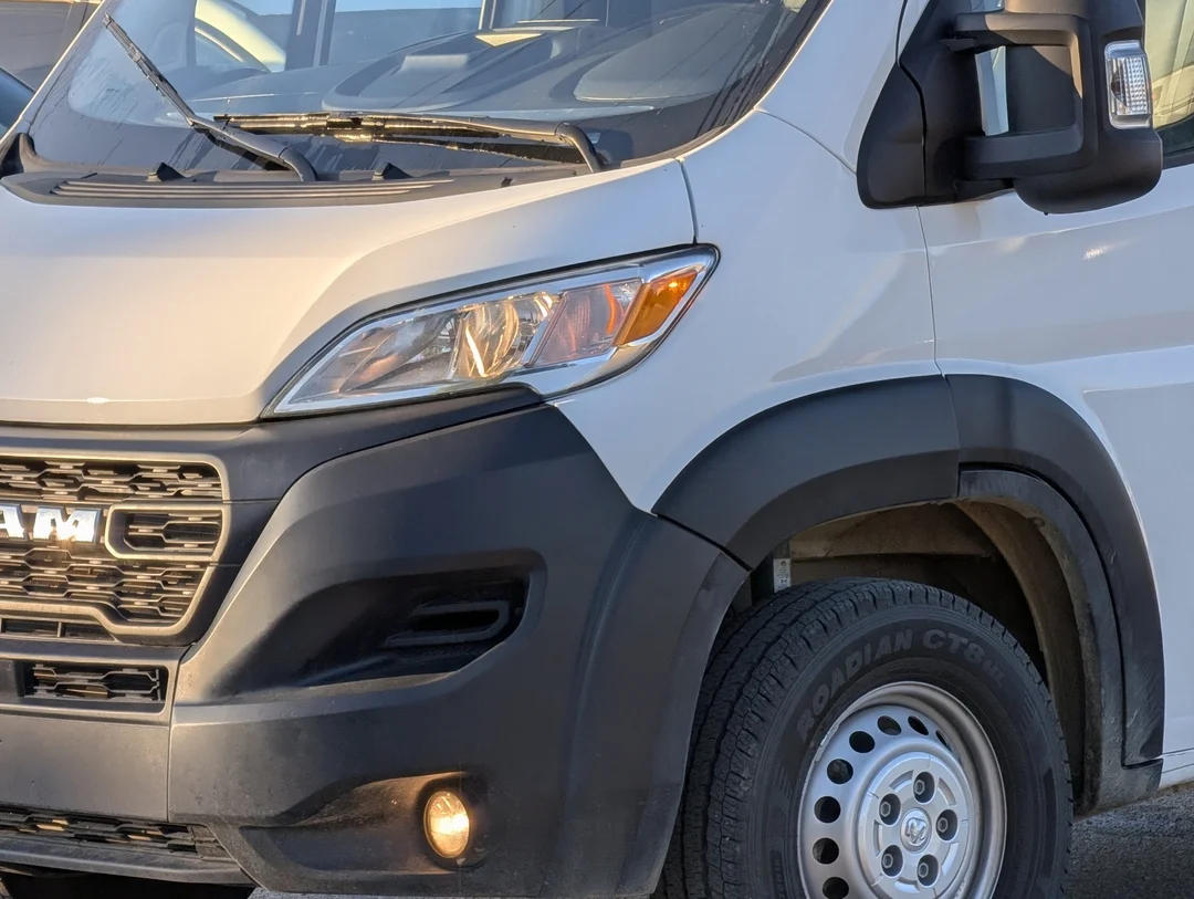 Certified Used 2025 White RAM Tradesman 136 HR - Convenience Grp - MOPAR Side Wall Paneling - Cargo Partition image 9
