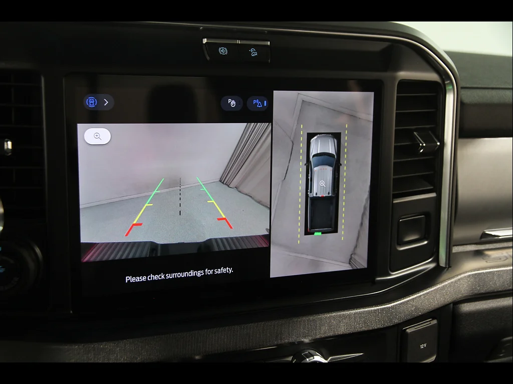 Used 2025 Agate Black Ford Platinum image 14