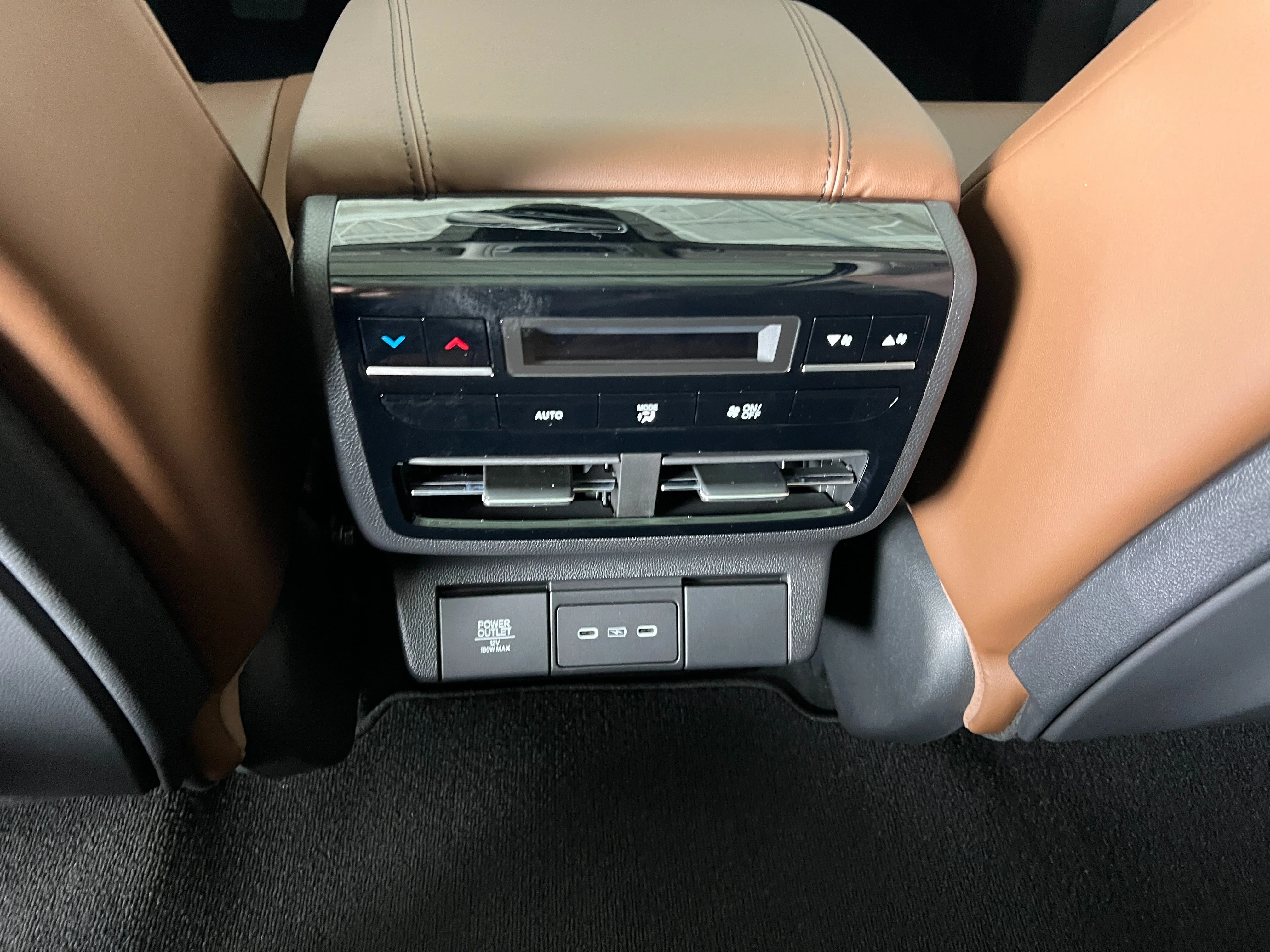 New 2026 Liquid Carbon Metallic Acura w/Technology Package image 31