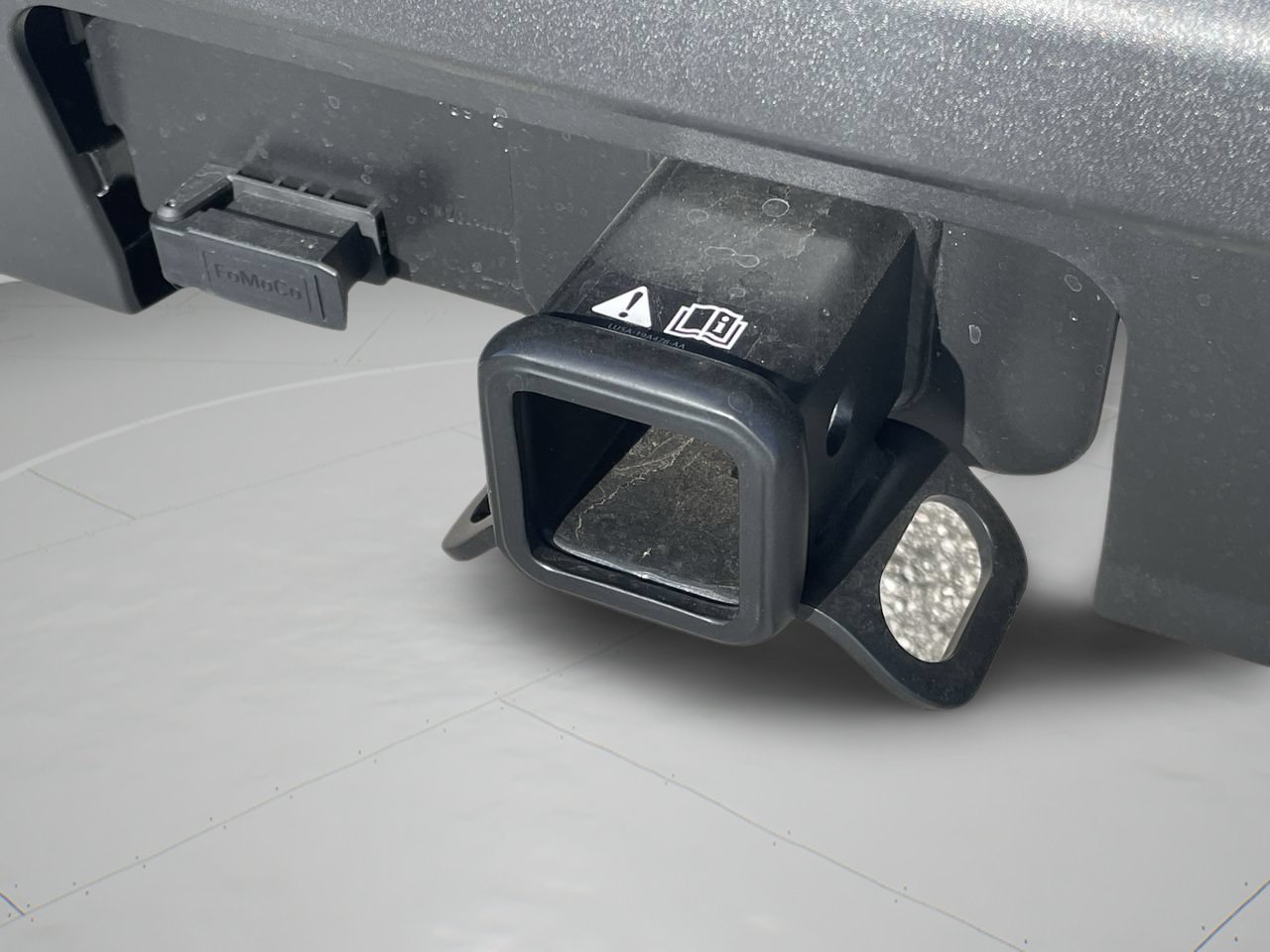 New 2026 Space White Metallic Ford XLT image 10