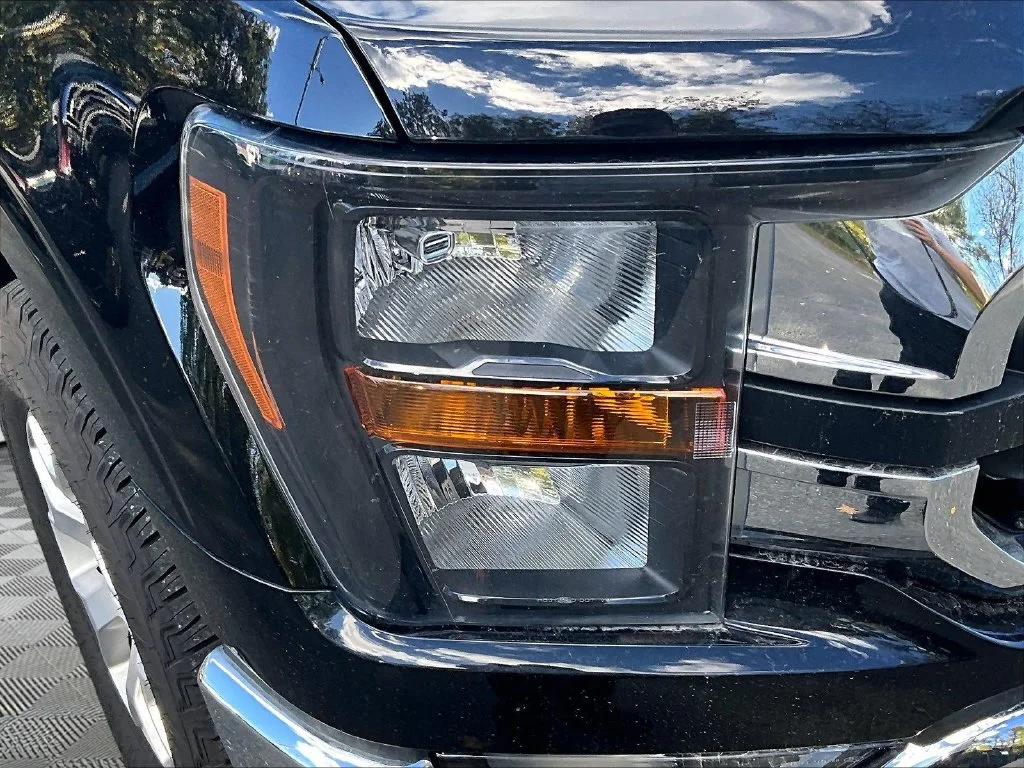 Used 2023 Black Metallic Ford XLT image 31