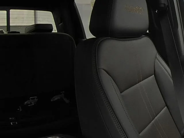 2026 Chevrolet Silverado 1500 High Country - Photo 33