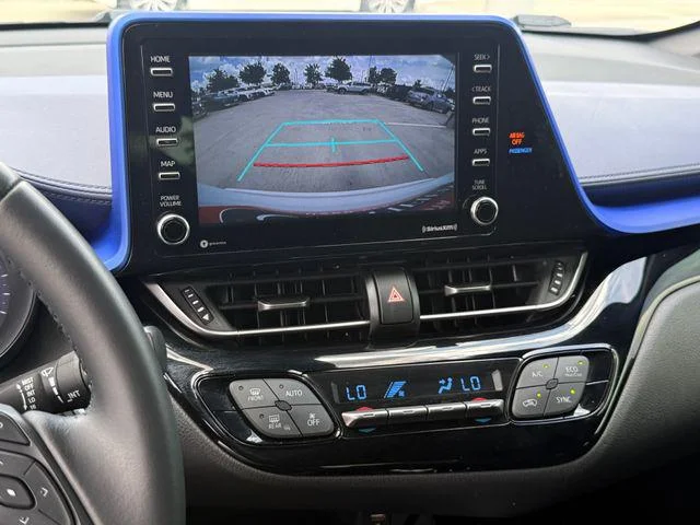 Certified Used 2021 BLIZZARD PEARL Toyota XLE image 17