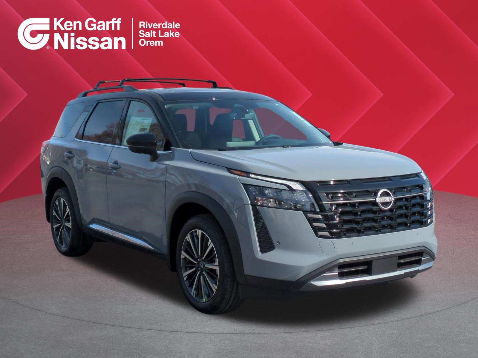 2026 Nissan Pathfinder Platinum 4WD's photo