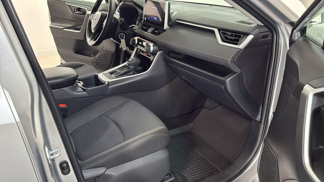 Certified Used 2025 Silver Toyota LE image 18
