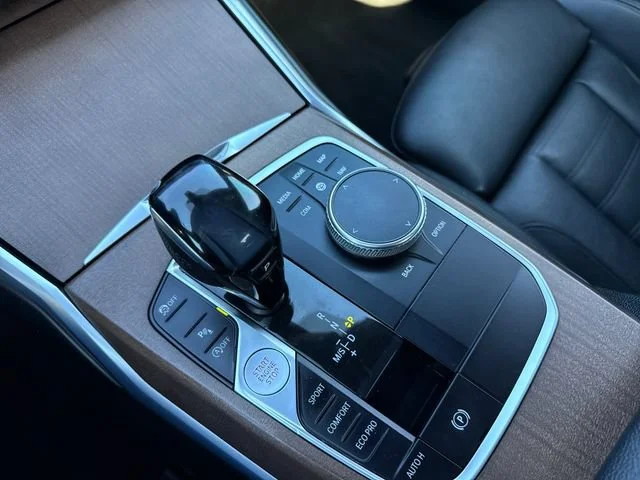 Used 2019 Black Sapphire Metallic BMW 330i image 28