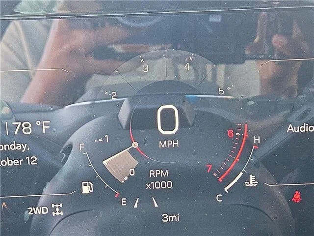 New 2027 Onyx Black GMC Denali image 18