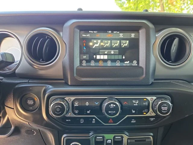 Used 2022 Gray Jeep Sport image 18