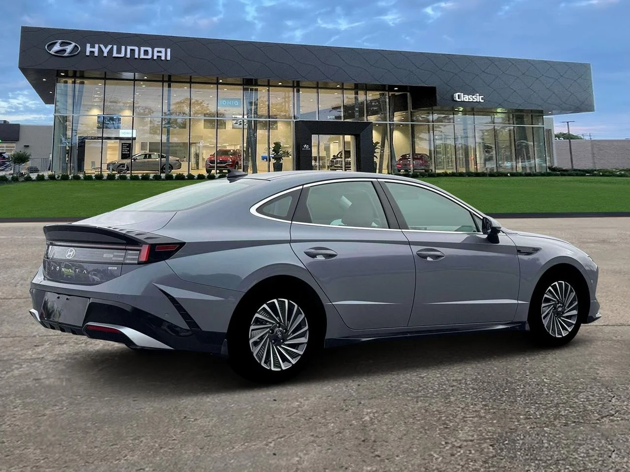 New 2026 Transmission Blue Pearl Hyundai Limited image 8