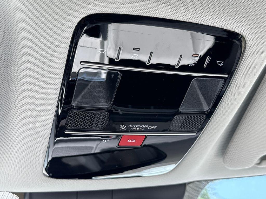 New 2026 Silver Hyundai SEL FWD image 22