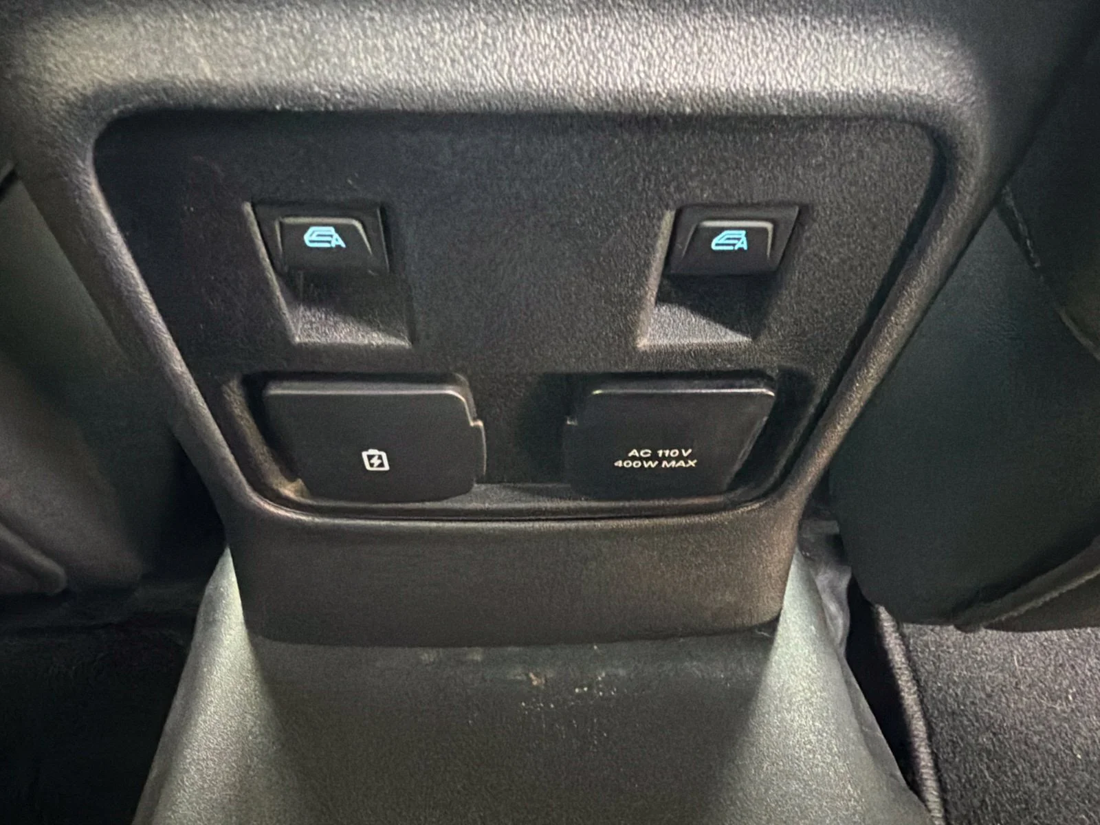 Certified Used 2024 Oxford White Ford Badlands image 27