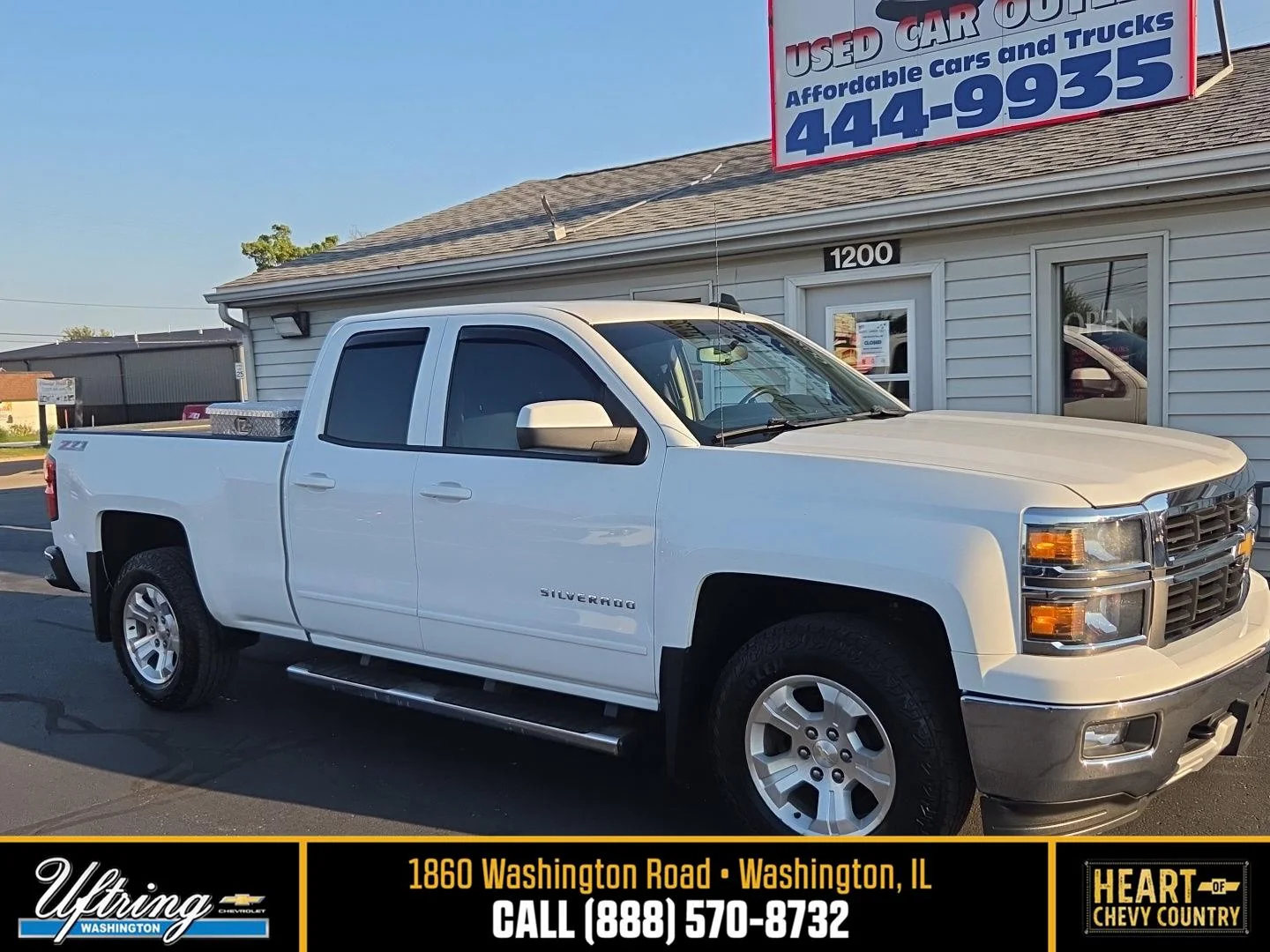 Used 2015 SUMMIT WHITE Chevrolet LT image 1
