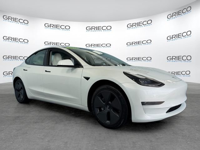 2023 Tesla Model 3 -'s photo