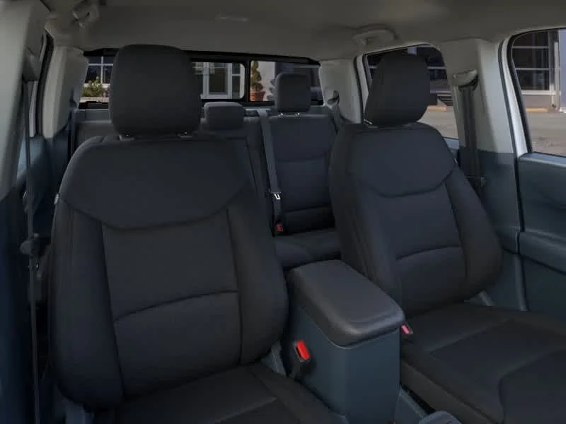 New 2026 Oxford White Ford XLT image 10