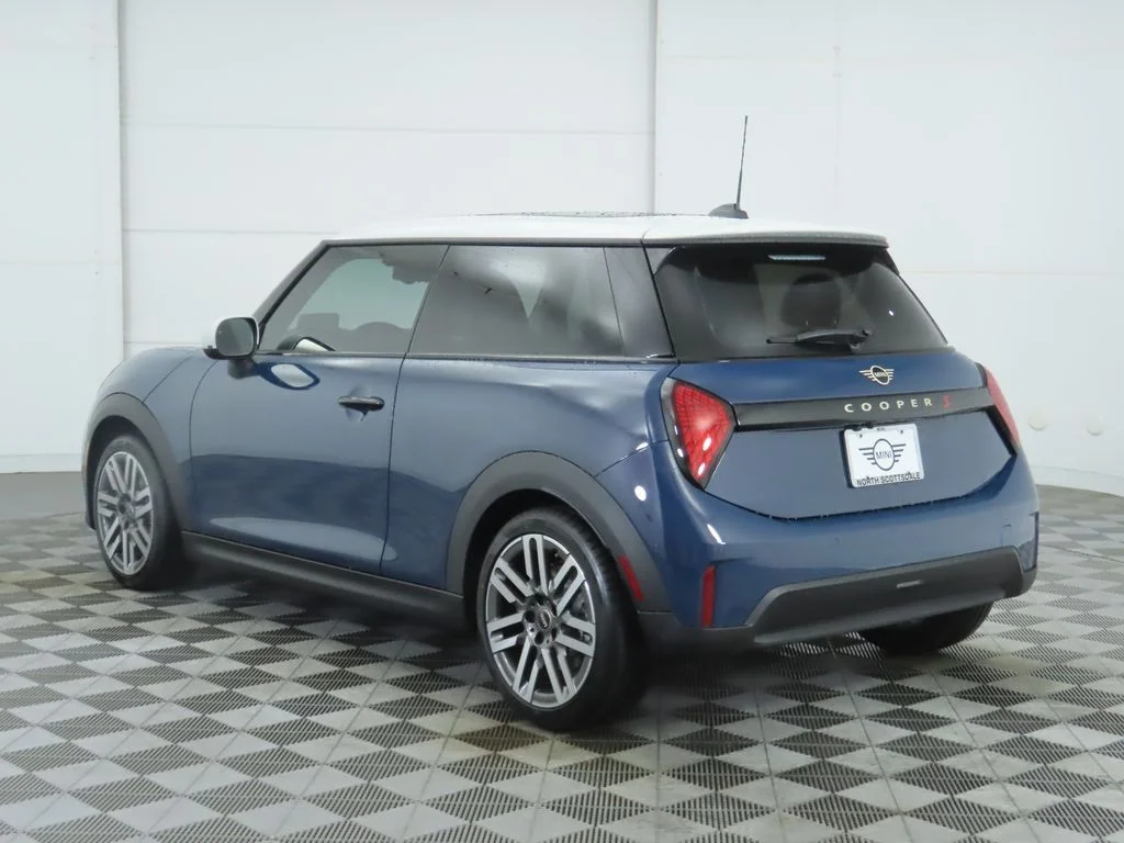 2026 MINI Hardtop 2 Door S - Photo 8