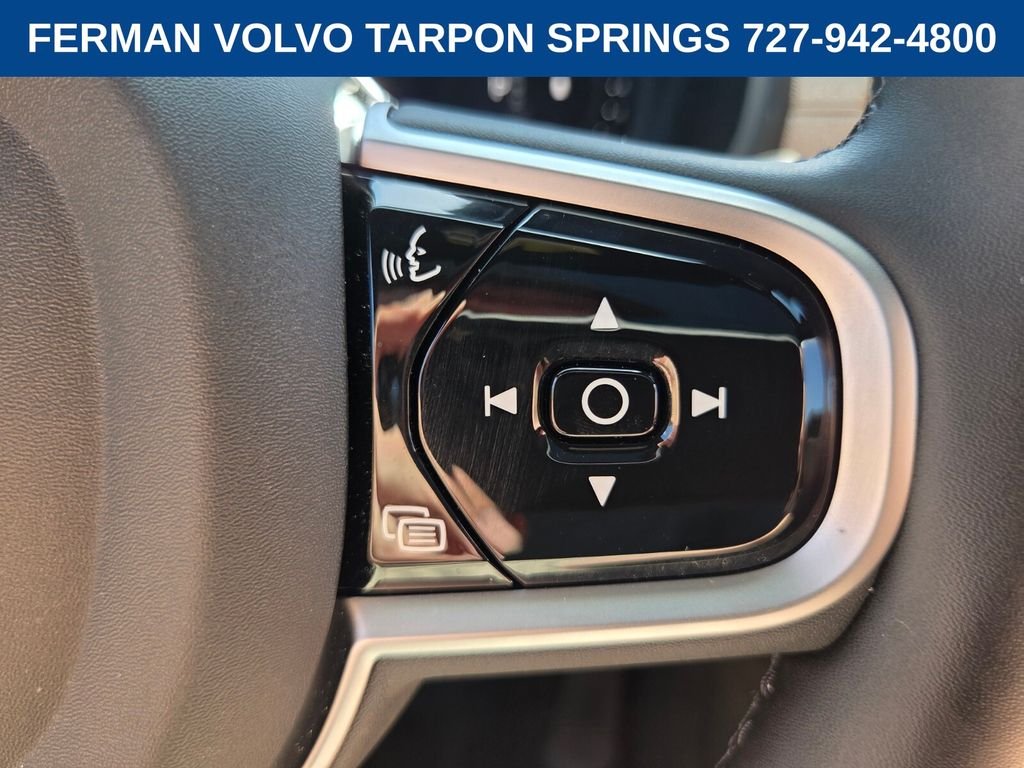 New 2026 Vapour Grey Volvo Plus image 31