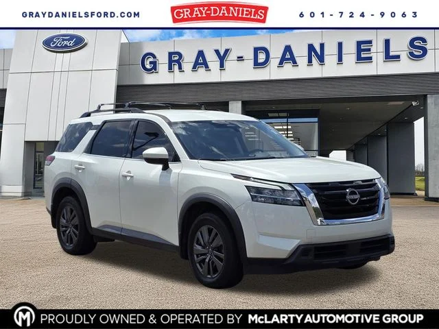 2022 Nissan Pathfinder