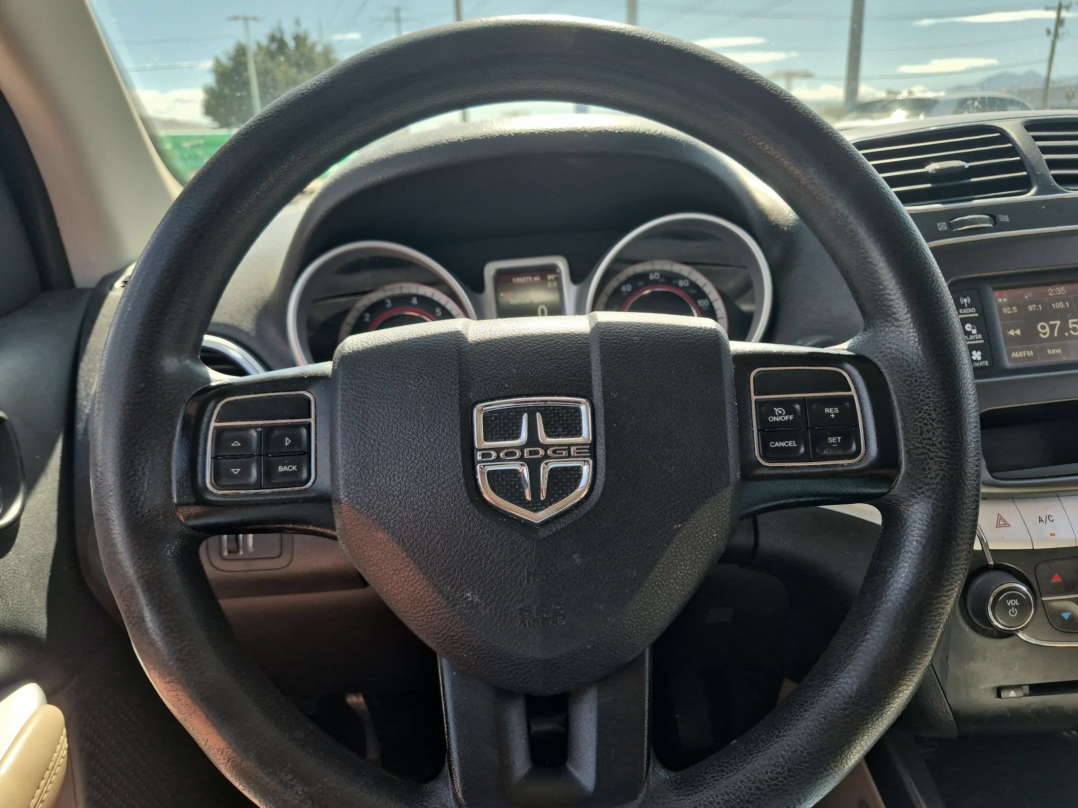 Used 2018 Granite Pearlcoat Dodge SE image 16