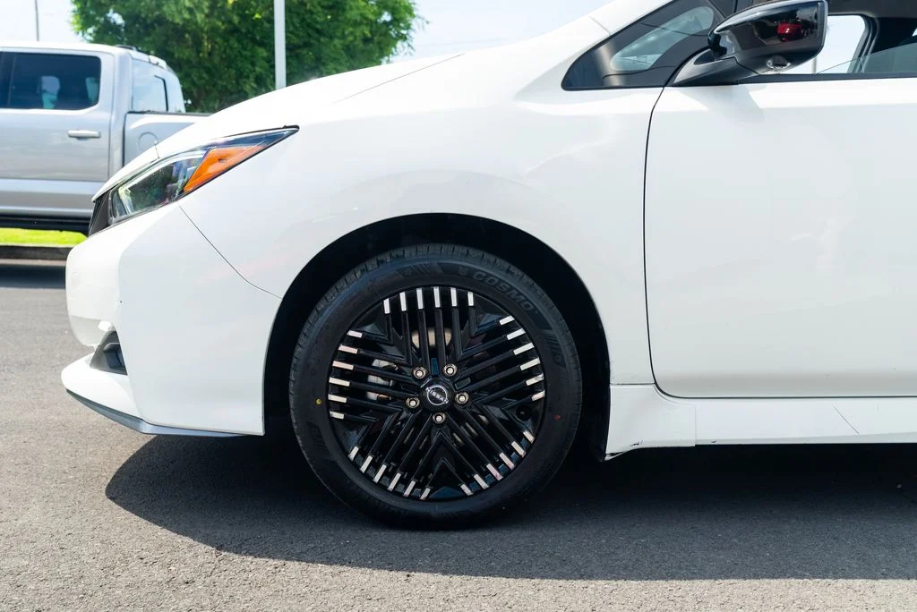 Used 2025 Black Nissan SV Plus image 4