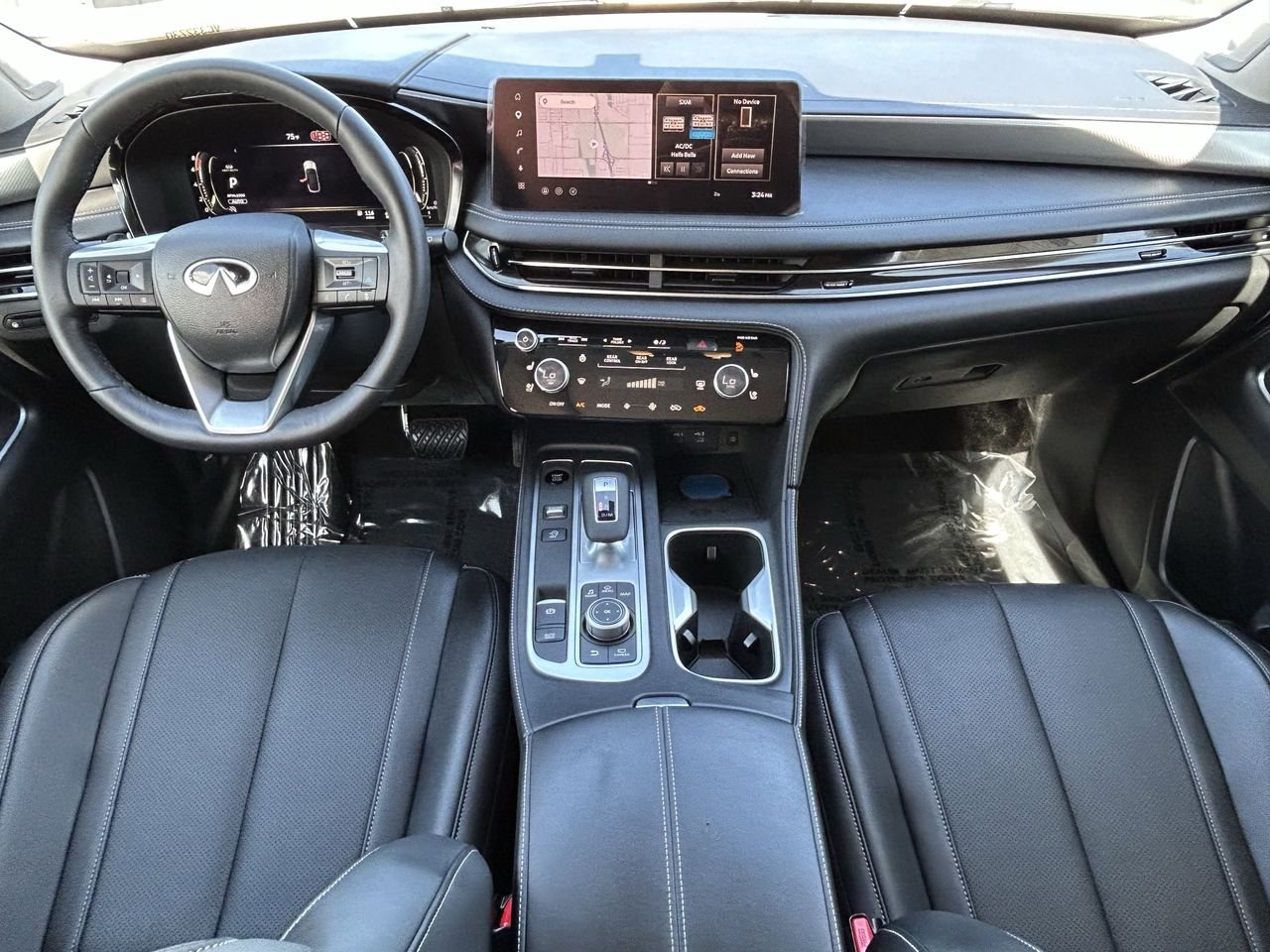 New 2027 RADIANT WHITE INFINITI LUXE image 17