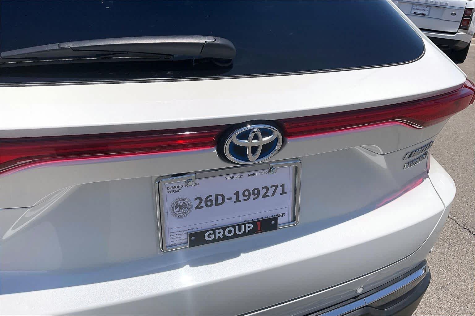Used 2022 Blizzard Pearl Toyota Limited image 29
