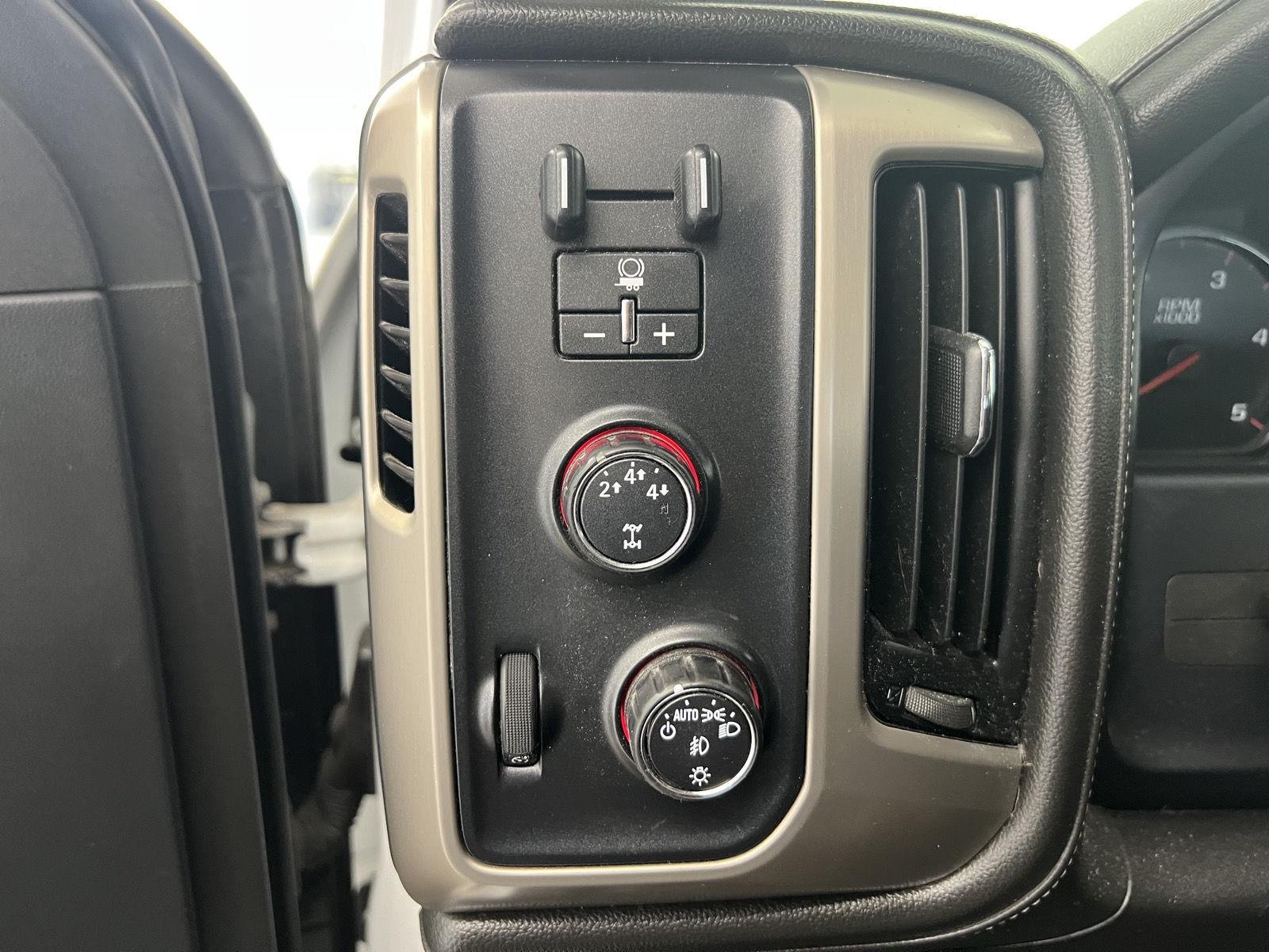 2016 GMC Sierra 3500 Denali HD Denali - Photo 18