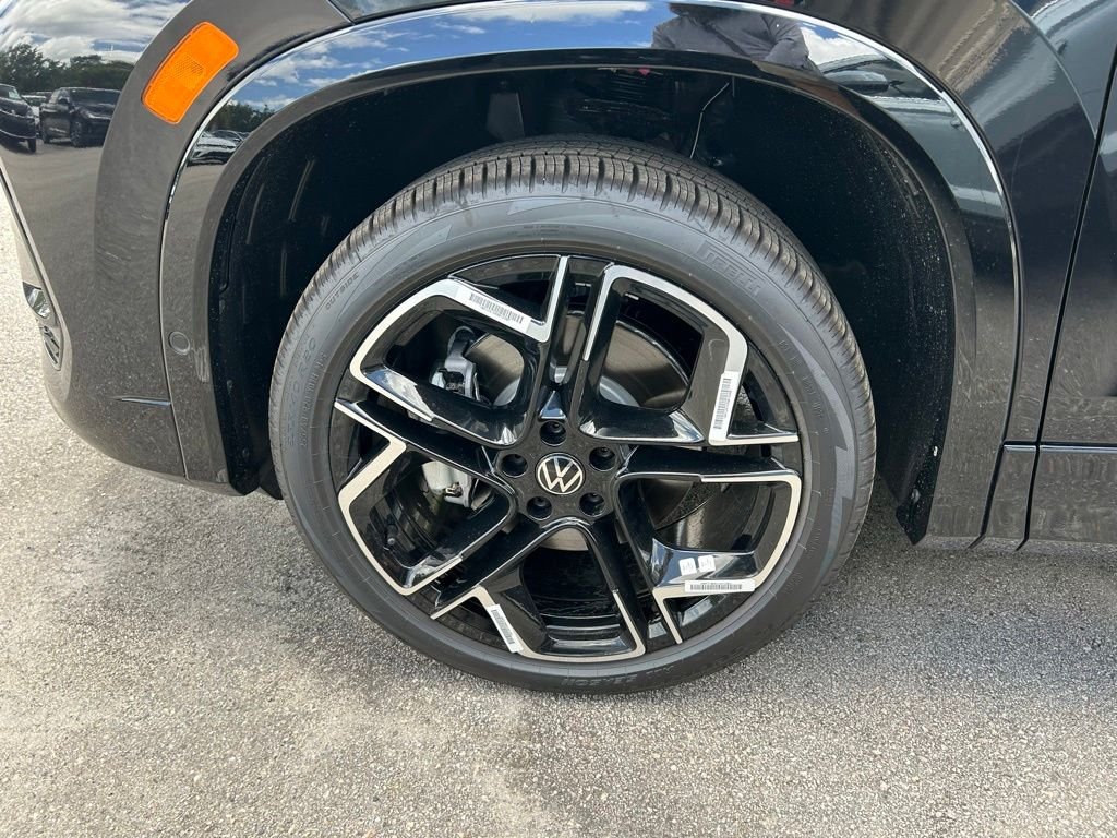 New 2026 Black Volkswagen 2.0T SEL R-Line Turbo image 56