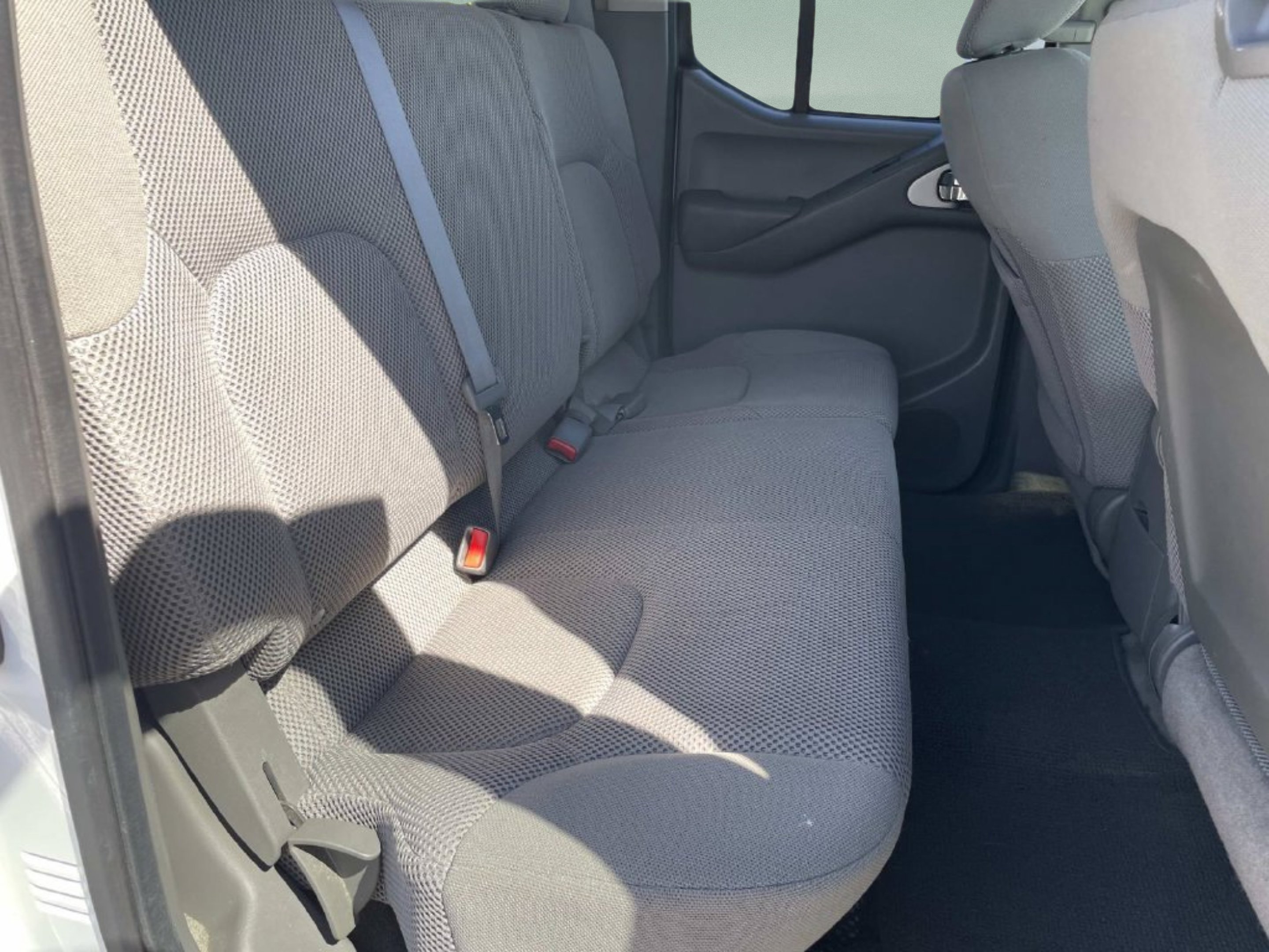 Used 2013 White Nissan SV image 14